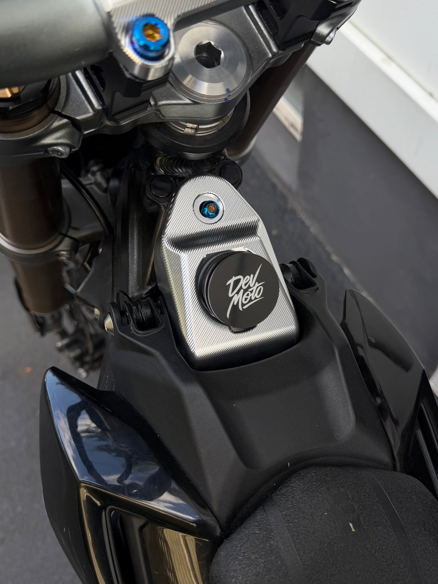 Metal Ultra Bee Ignition Cover